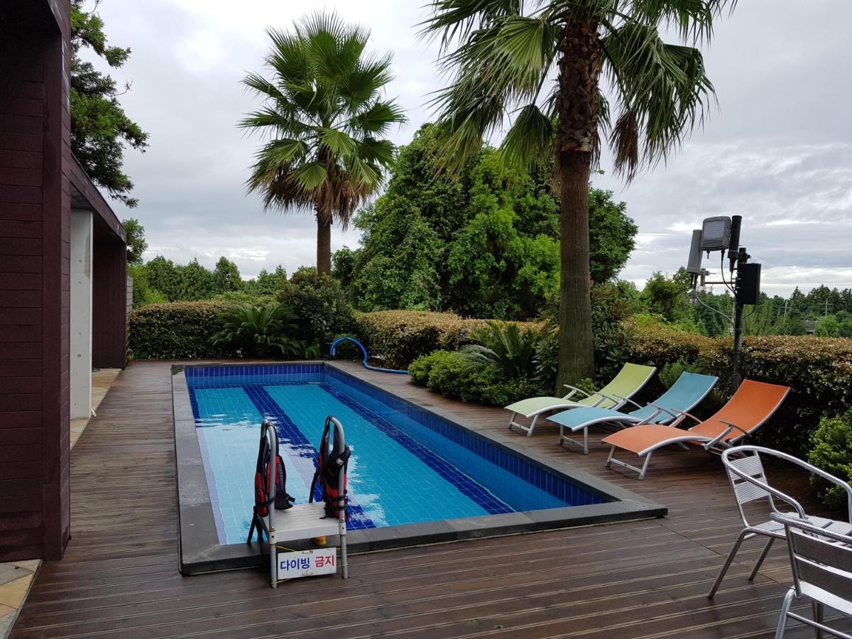 Beewool Chaewool Pension ซอกวีโพ ภายนอก รูปภาพ